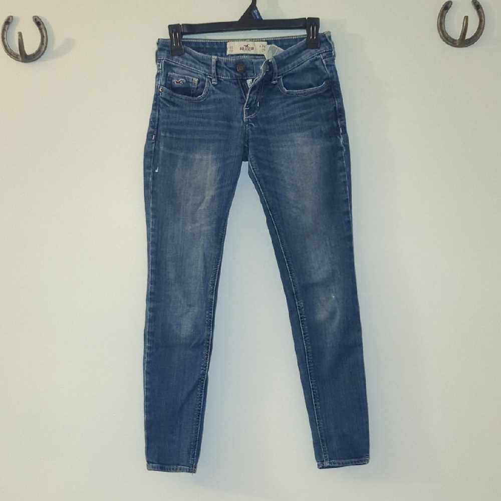 Hollister Women's Dark Blue Skinny Jeans